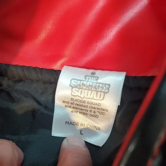 Stylish Red and Black Women's Jacket - Picture 4 of 5